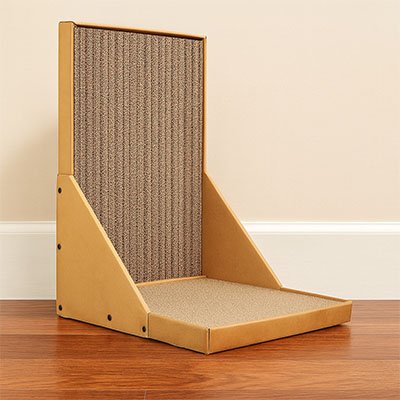 Panier griffoir en carton ondulé pour chat roux